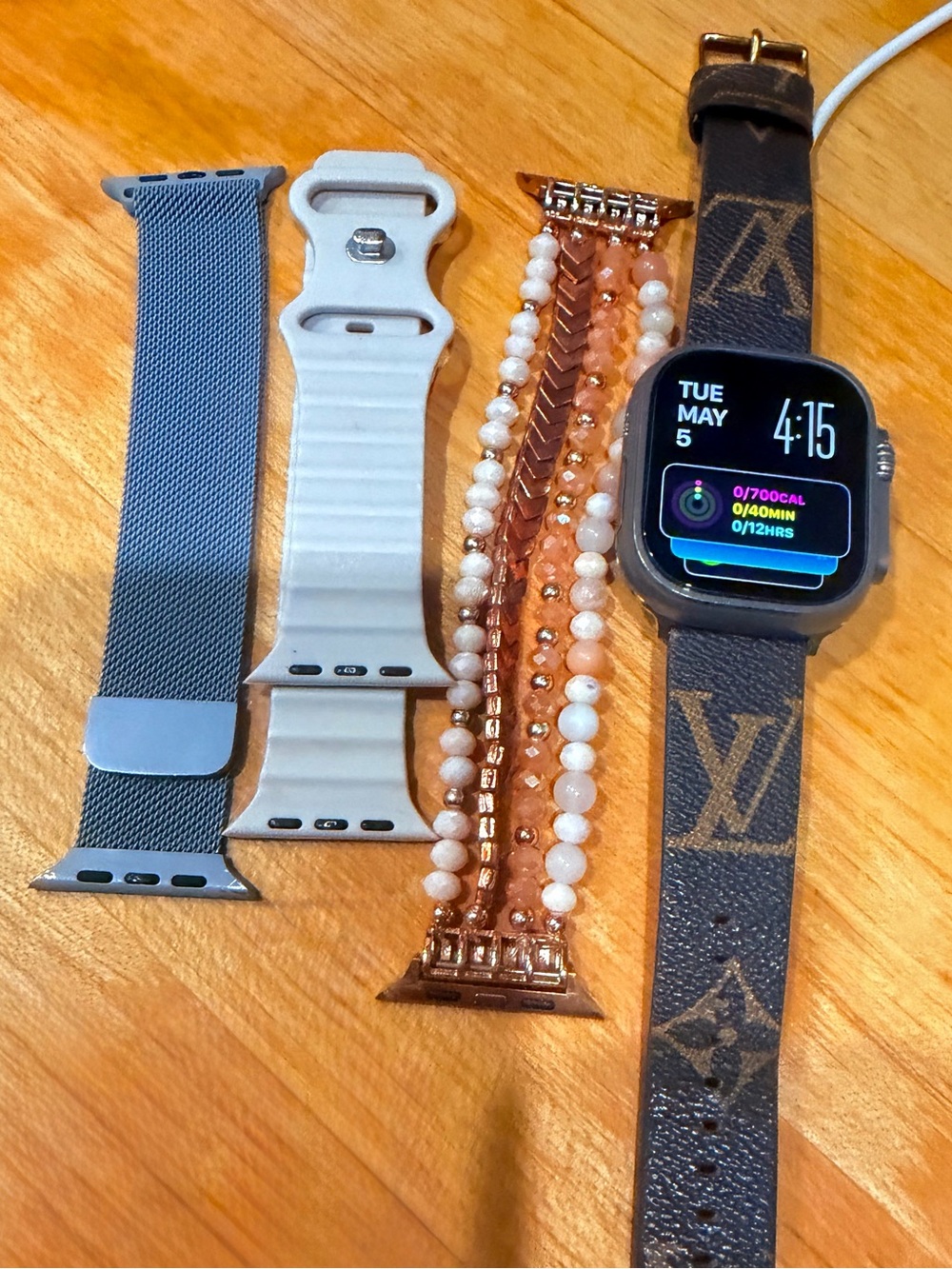 Apple Watch Ultra 49mm + Bands Bundle